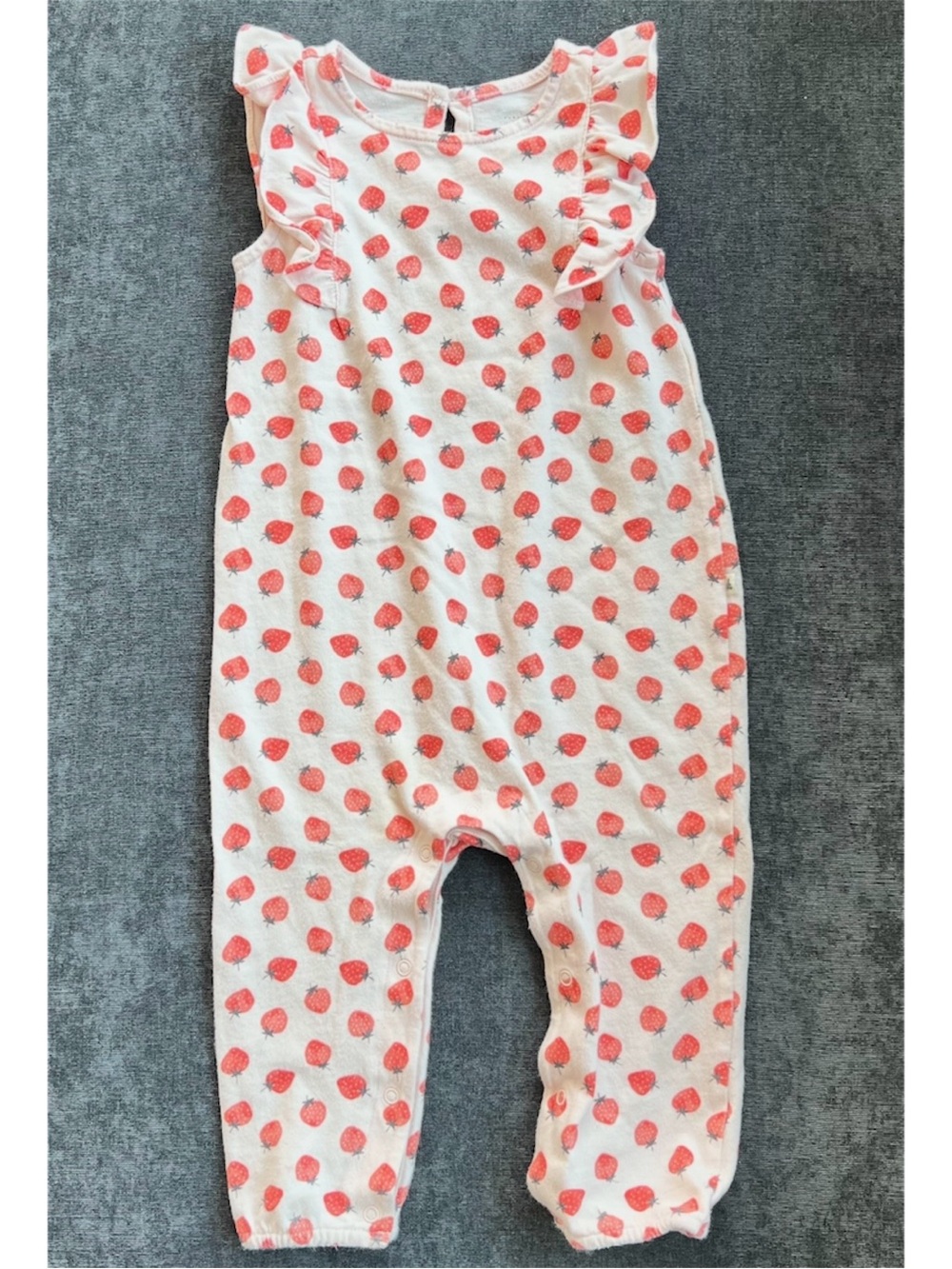 Baby Gap Girls Strawberry Print Ruffle Jumpsuit Size 12-18 Months